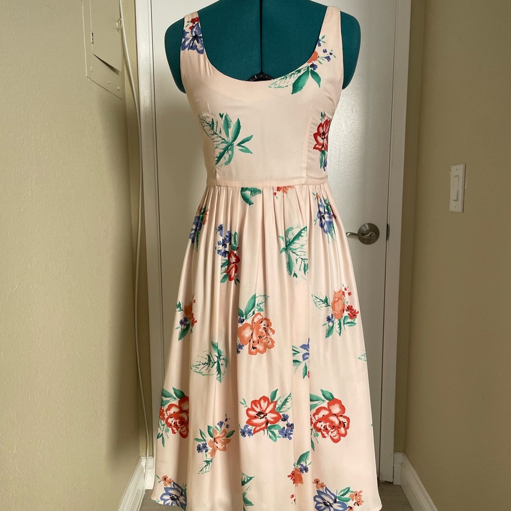 Sweet 50s Style Floral Party Dress